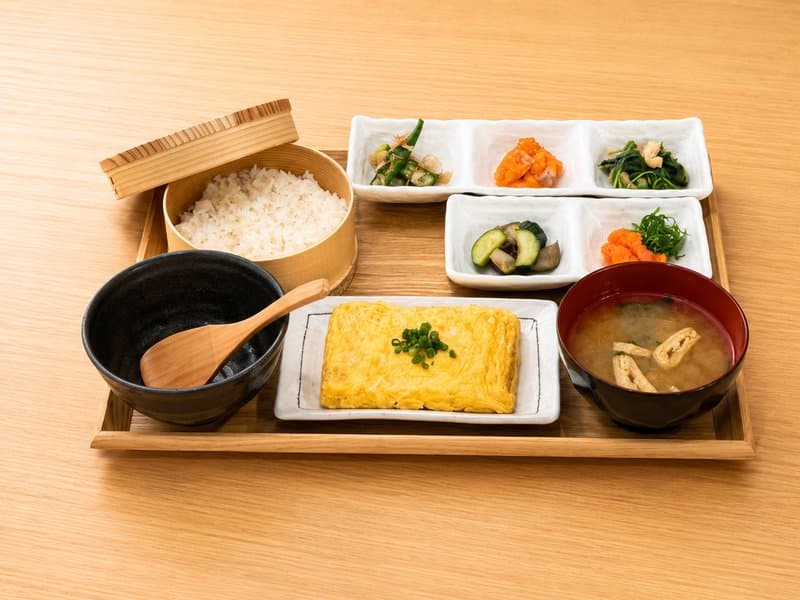だし巻きと選べる5種おばんざいセット